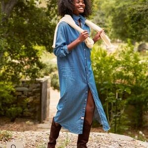 Frank & Eileen Rory Long Sleeve
Denim Maxi
Shirtdress XL 398$ EUC